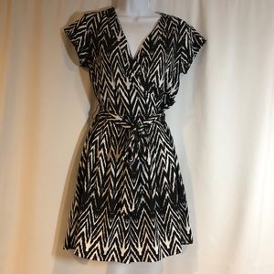 Like New New Directions Black and White Romper